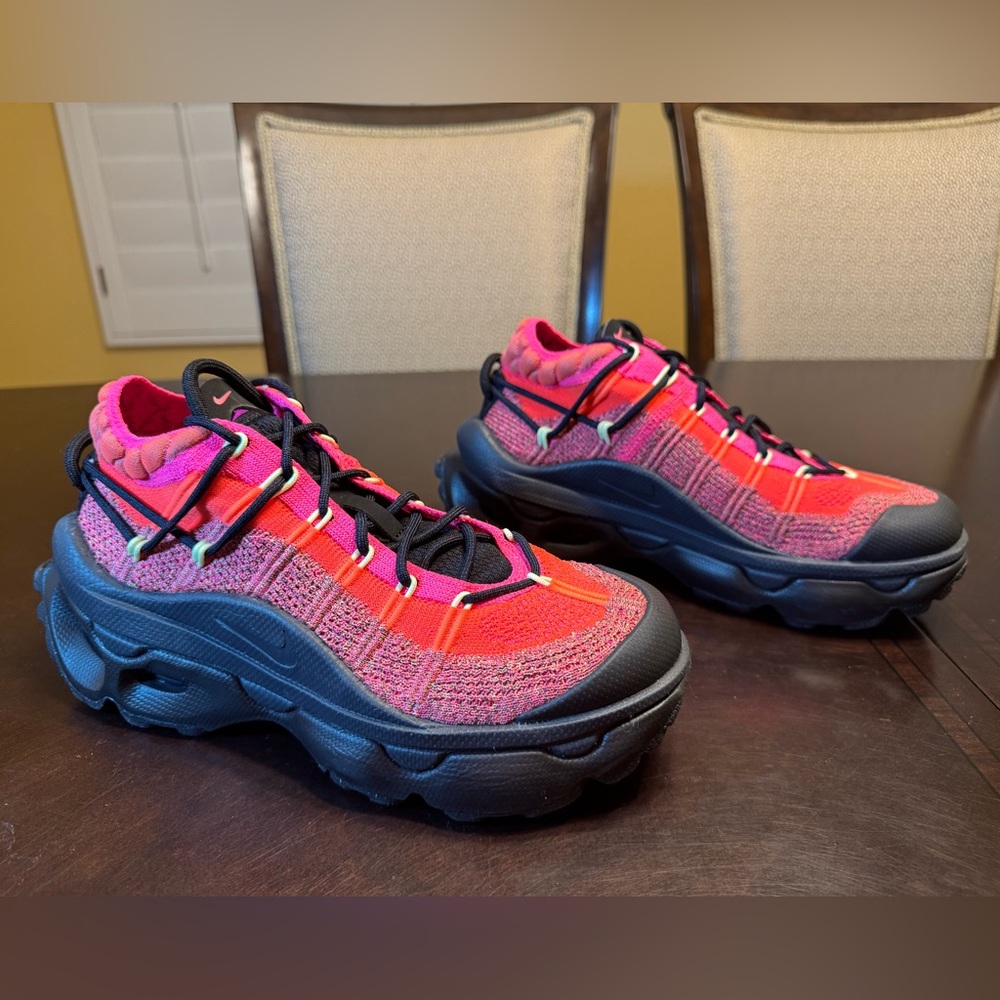 New Nike Air Max Flyknit Venture Pink Sneaker Shoes Size US 7
